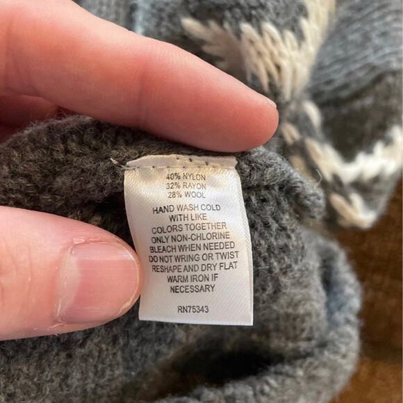 Davis & Squire Gray Fair Isle Knit Sweater with Button Neck - Size M - Picture 5 of 5